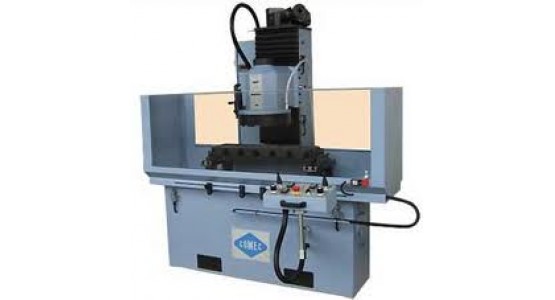 Станок для проточки поверхности цилиндров и отверстий в головке блока Comec RP1000